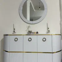 آینه و کنسول