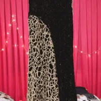 لباس مجلسی مشکی|لباس|اندیشه, اندیشه فاز ۳|دیوار