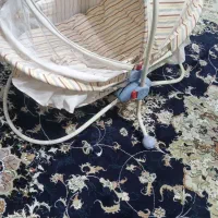 گهواره آکبند|تخت و صندلی بچه|پرند, فاز ۴|دیوار