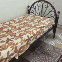 تخت خواب یک نفره فلزی