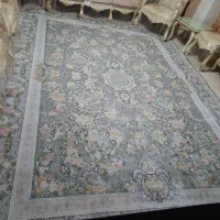 یک عدد فرش ۱۲ متری ۱۵۰۰ شانه با یه کناره ۱در۲