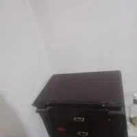 میز تلوزیونی تمیز کشو کوچیک ۲ تاس دراور آینه|میز تلویزیون|ری, تقی آباد|دیوار