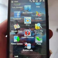 گوشی HTC