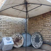 سینی و چتر و کولر