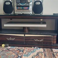 میز تلویزیون و تخت خواب