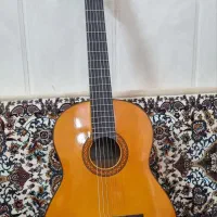 گیتار کلاسیک یاماها c70