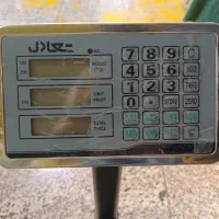 ترازو باسکول ۱۵۰کیلویی