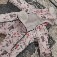 سرهمی نوزادی درحد نو|کفش و لباس بچه|زنجان, |دیوار