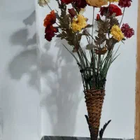 گل و گلدان فرفوژه