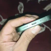 ایفون 13 zaa