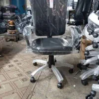 صندلی اداری و آریشگاهی