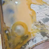 رفع چشم ونظر با شکستن تخم مرغ سرکتاب