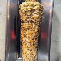 استخدام آشپز شاورما (فعالیت و مسئول پذیر)