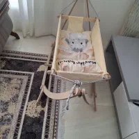 گهواره بانوج|تخت و صندلی بچه|قوچان, |دیوار