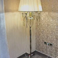 اباژور کنار سالنی شید دار رنگ کرم طلایی