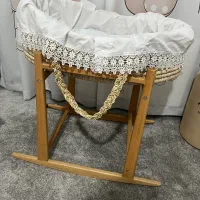گهواره نوزاد|اسباب و اثاث بچه|میانه, |دیوار