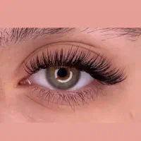 خدمات اکستنشن مژه با تخفیف ۲۰ درصدی
