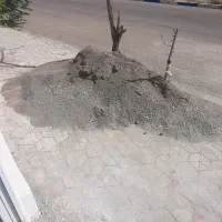 مقداری شن موجود است و رایگان واگذار می‌شود