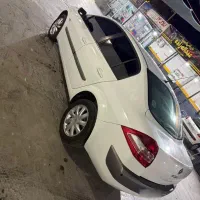 مگان ۲۰۰۰اتومات|خودرو سواری و وانت|شیراز, سفیرشمالی|دیوار