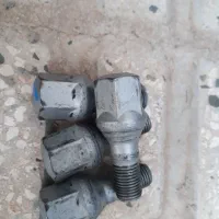 قالپاق و پیچ راناپلاس زیرصفری|قطعات یدکی و لوازم جانبی|محمدیه-قزوین, |دیوار