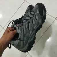 کفش ترکینگ مرل