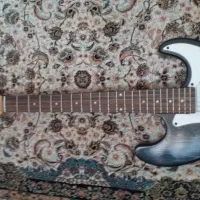 گیتار الکتریک|گیتار، بیس، امپلیفایر|تبریز, |دیوار