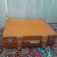 چمدان چرم