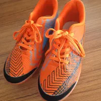 کتونی ورزشی