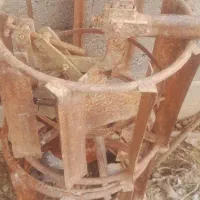 پره وگاو آهنی پره ۹پره دوتا ترک داره فقط