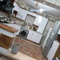 خانه آپارتمانی طبقه اول بلوک هشت