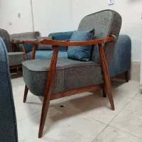 مبلمان‌ مینیمال هشت‌نفره‌ رنگ بندی متفاوت|مبلمان خانگی و میز عسلی|تربت جام, جامی|دیوار