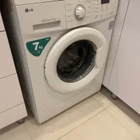 ماشین لباس شویی LG در حد نو