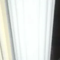 گلدان  نو و سالم