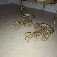 دو عدد وسیله برنزی جفت به فروش می‌رسد.