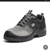 کفش کار|کیف، کفش، کمربند|قم, حنیف نژاد|دیوار