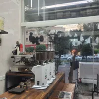 استخدام ادمین سایت و پشتیبانی فروش