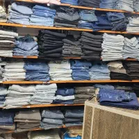 فروشنده ماهر شلوار و لباس زنانه