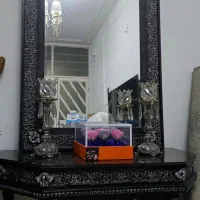 آینه و کنسول