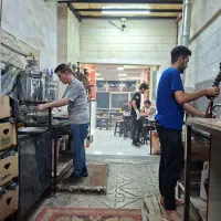کارگر ساده برای کافه