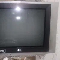 میز، تلوزیون