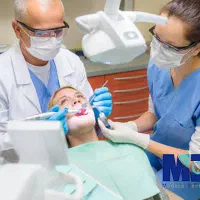استخدام دستیار دندانپزشک