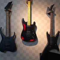 گیتار الکتریک هدلس، جکسون، استرت، ۷ سیم و استار