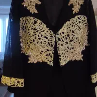 کت دامن|لباس|کرج, آق تپه|دیوار