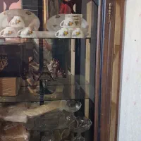 بوفه شیشه ای قهوه ای