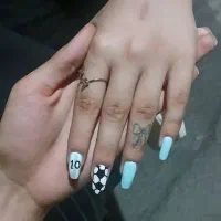 تخفیف ویژه کاشت و ترمیـم ناخـن