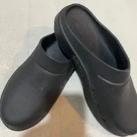 صندل ورزشی برند Oofos