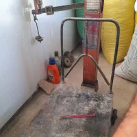 باسکول اهنی ۱۰۰کیلویی
