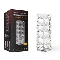 چراغ شارژی رومیزی با طراحی کریستال|چراغ خواب و آباژور|مشهد, سناباد|دیوار