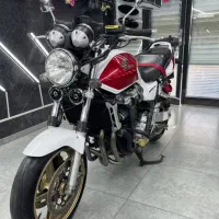 سی بی 1300 مدل 2009 سوتی‌فابریک