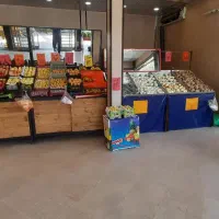 فروش وسایل میوه فروشی و ترازو|فروشگاه و مغازه|قم, شهدا|دیوار